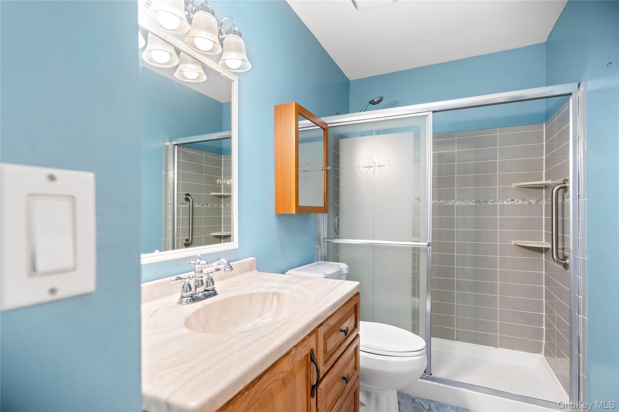 17 Revere Drive – For Sale photo 7