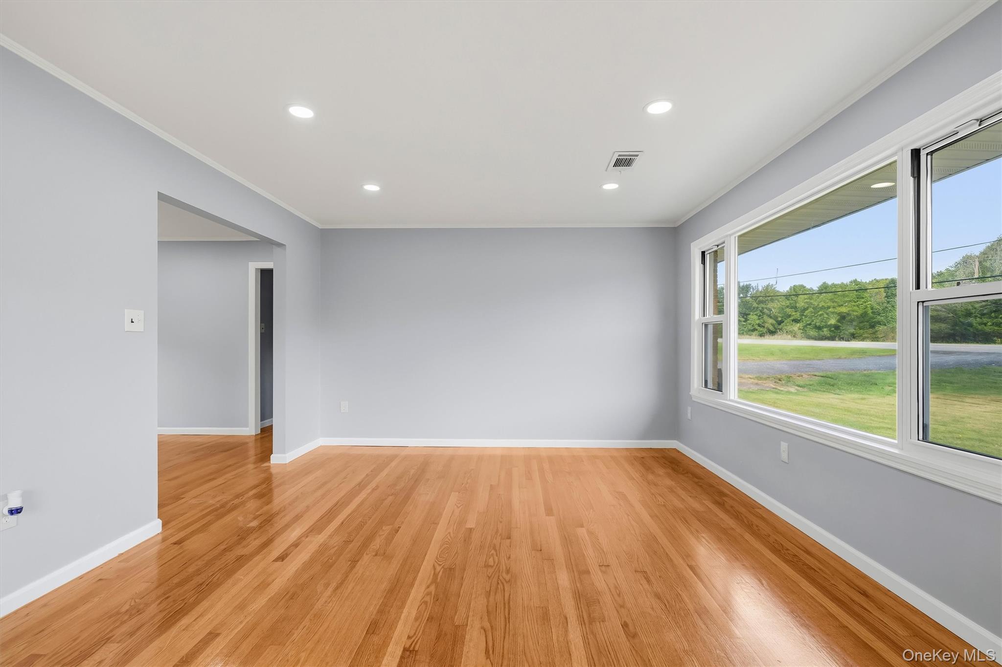 995 State Route 17K – For Sale photo 6