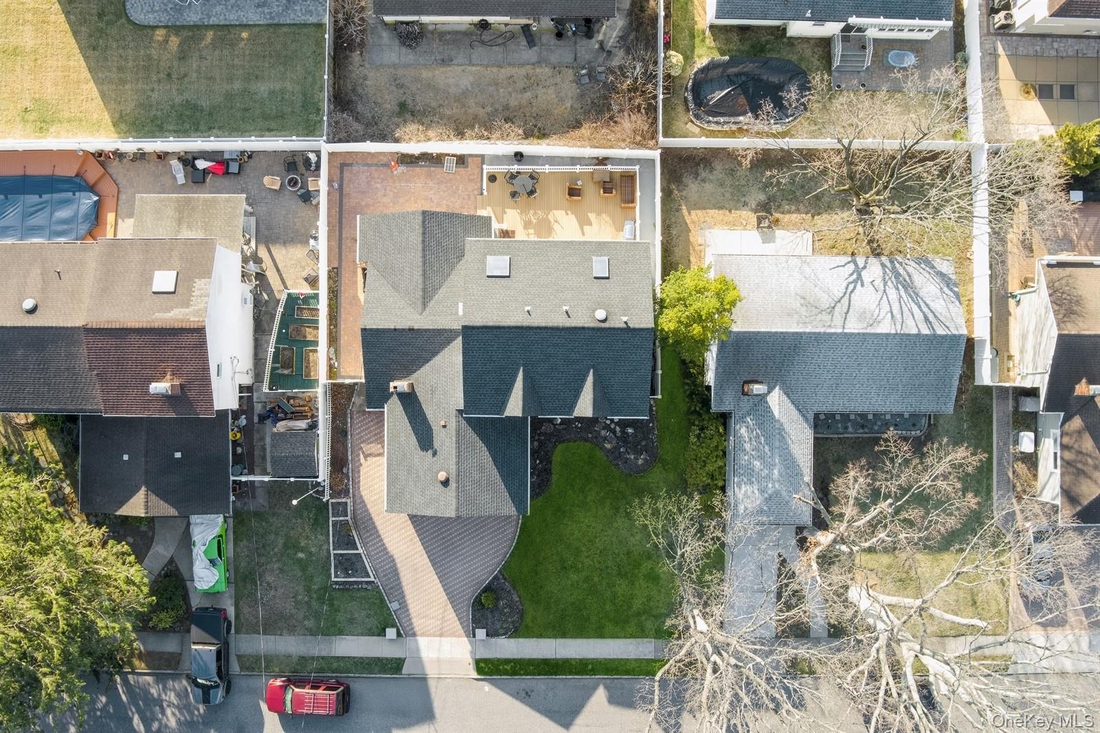 204 Broadway – For Sale photo 37