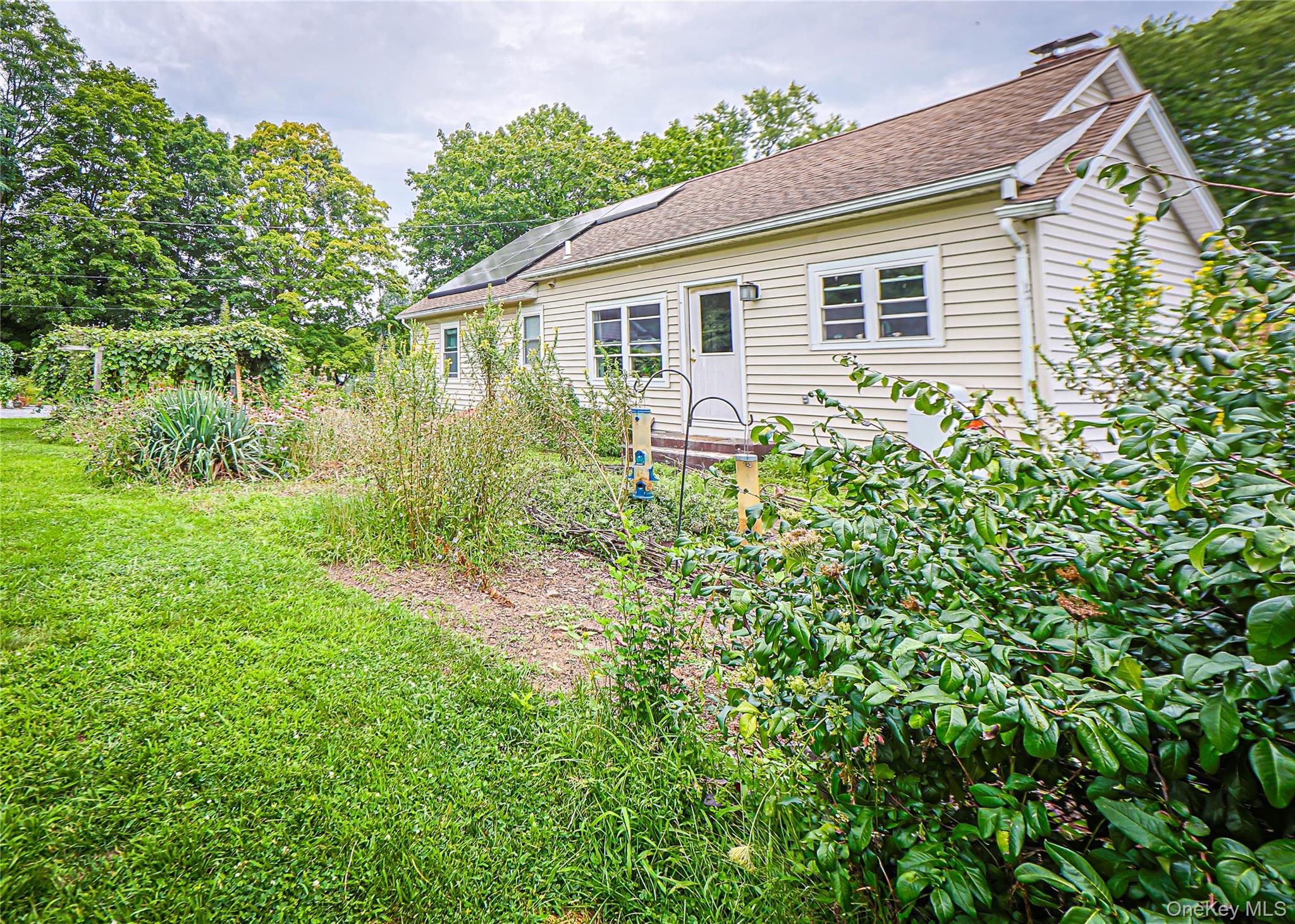 1085 Violet Avenue Avenue – For Sale photo 36
