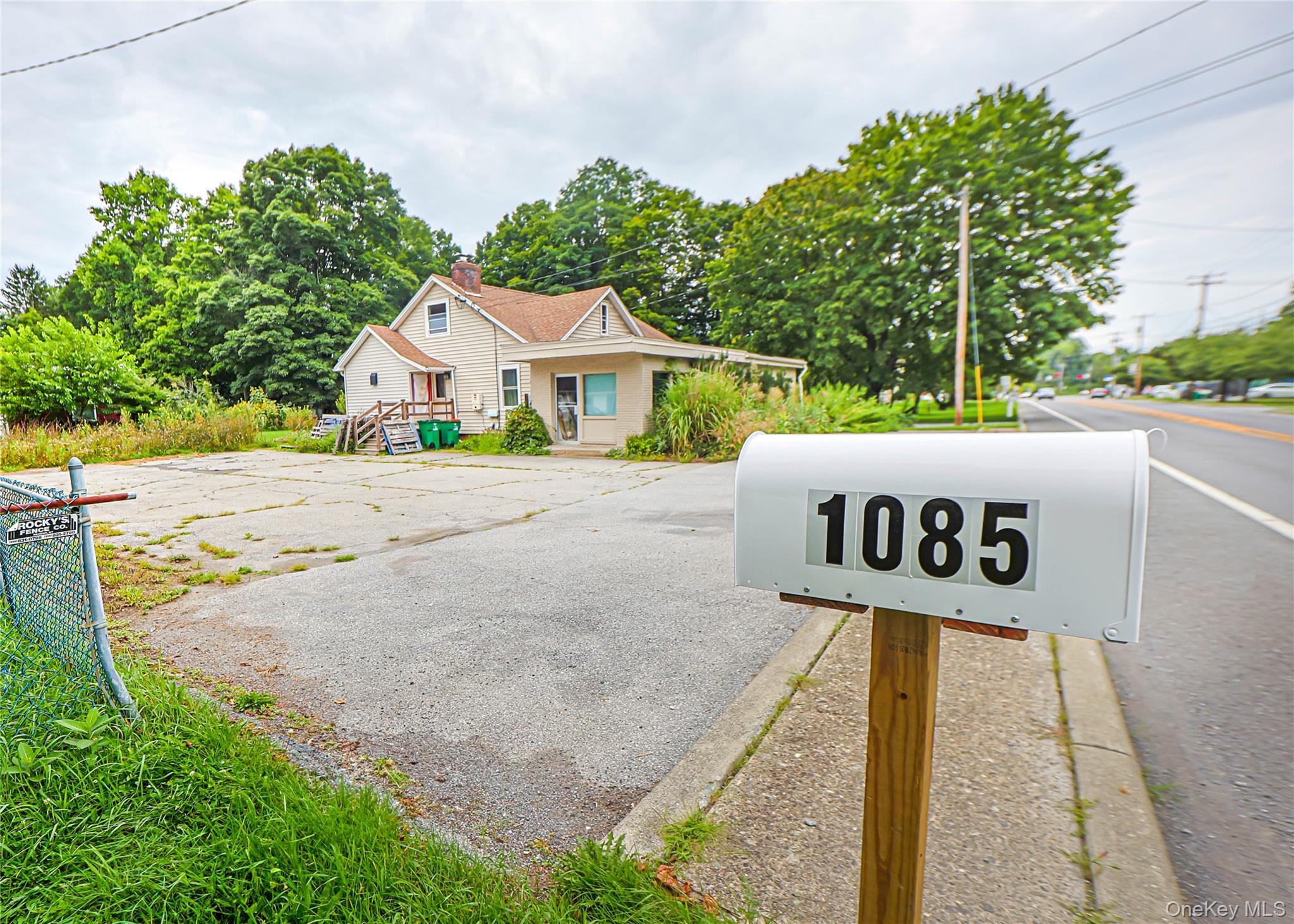 1085 Violet Avenue Avenue – For Sale photo 39