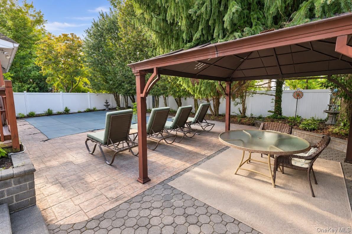 2 RUTH Place – For Sale photo 7