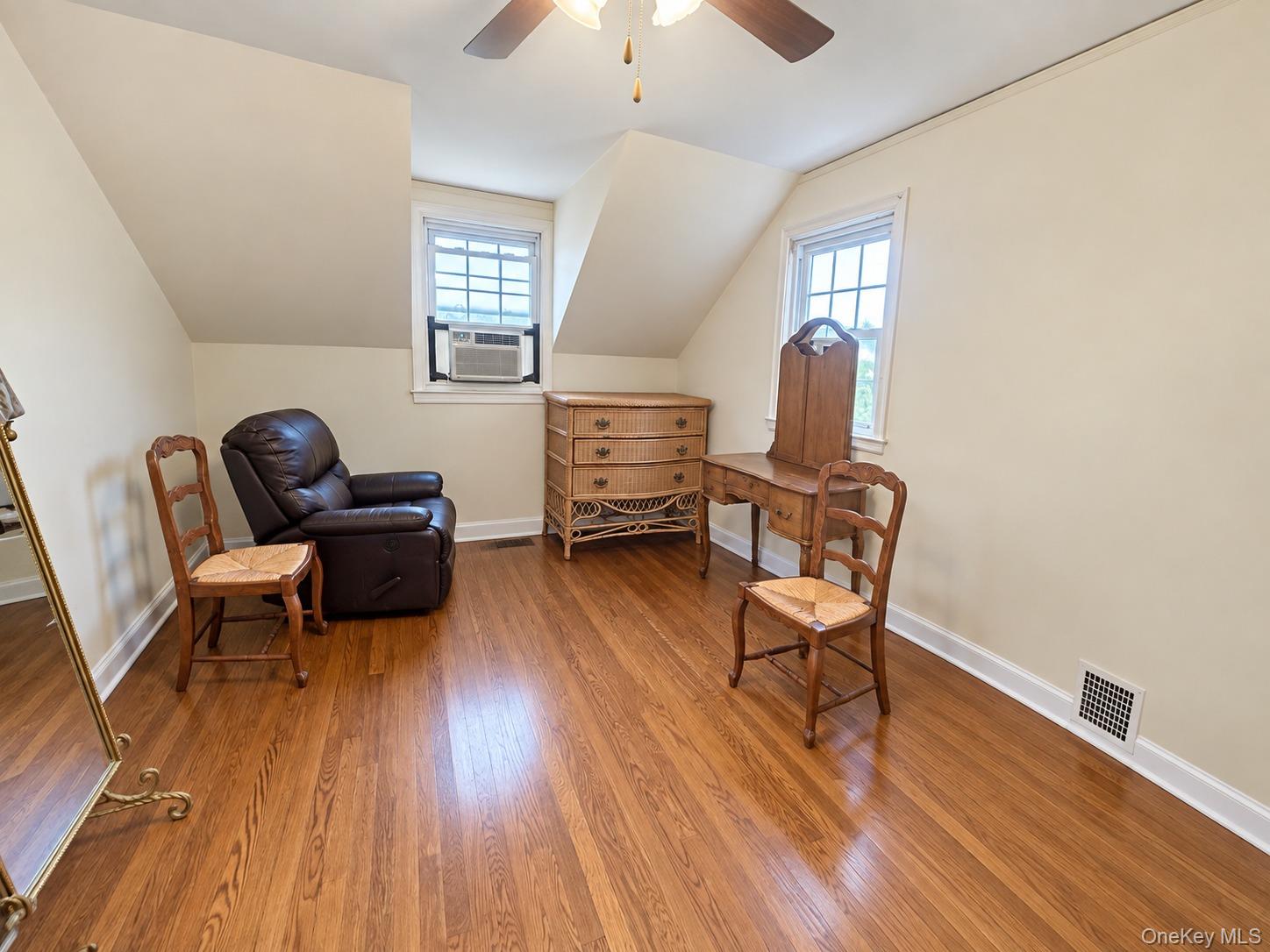 2 RUTH Place – For Sale photo 22