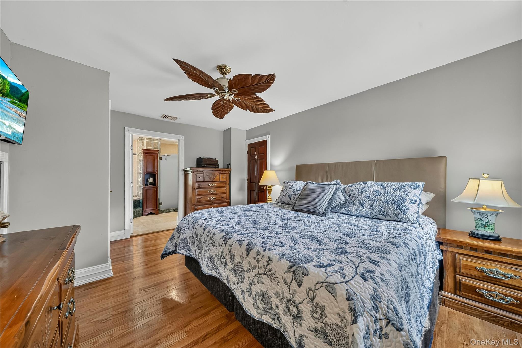 112 Mercury Court – For Sale photo 23