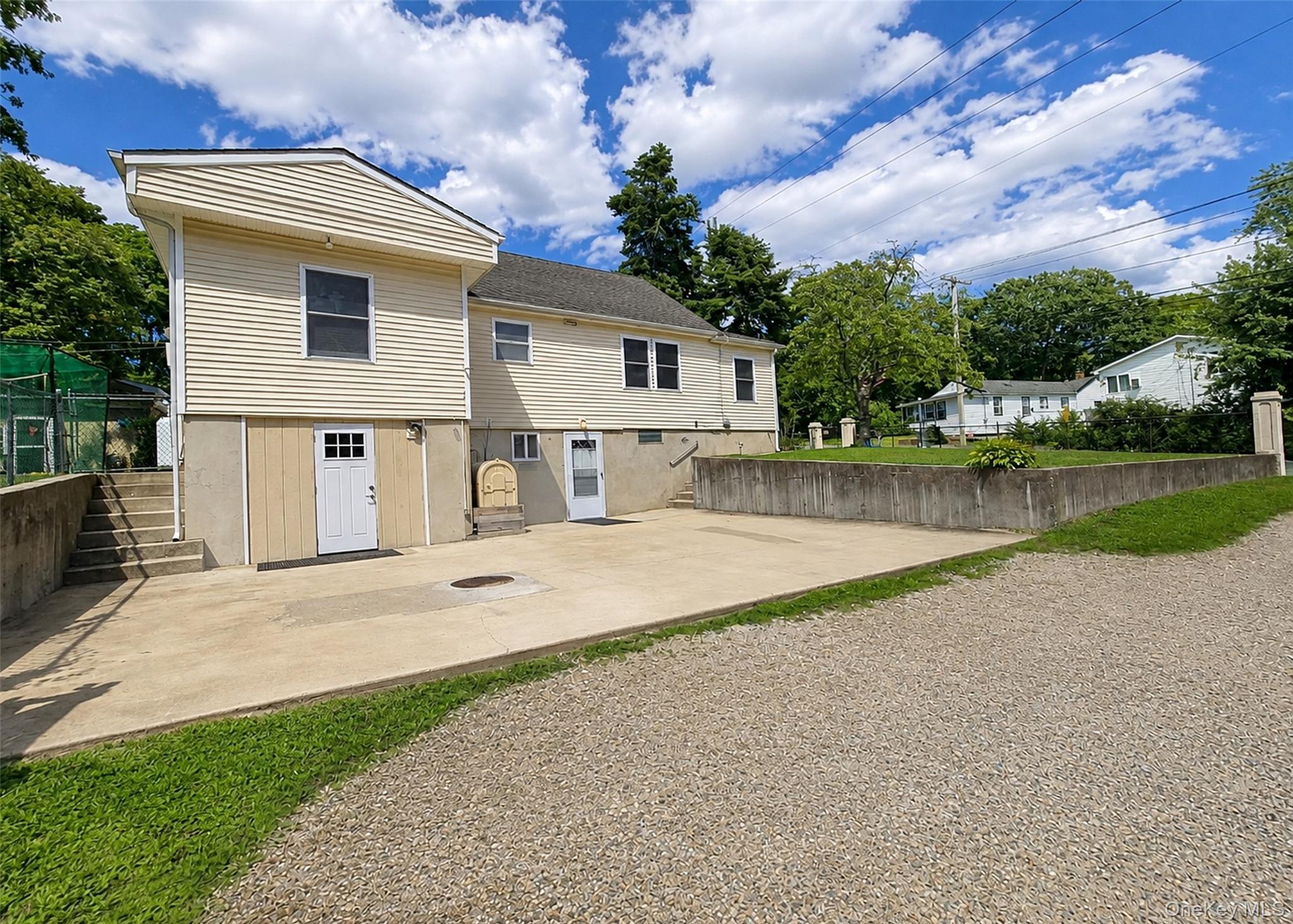 170 Woodycrest Drive – For Sale photo 3