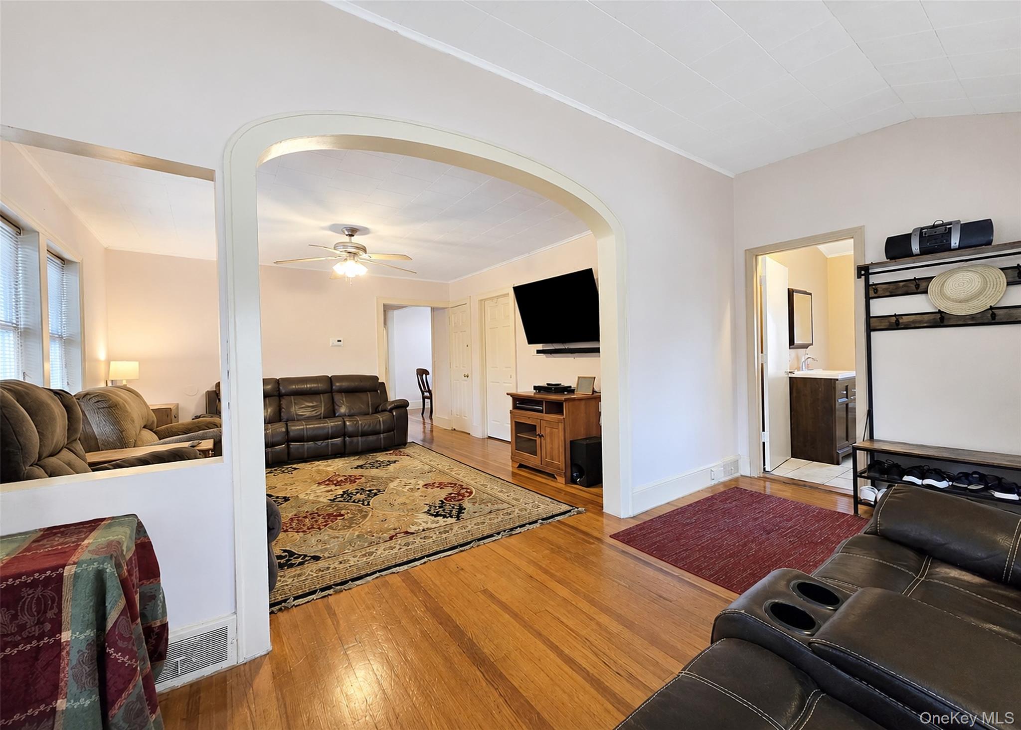 170 Woodycrest Drive – For Sale photo 5