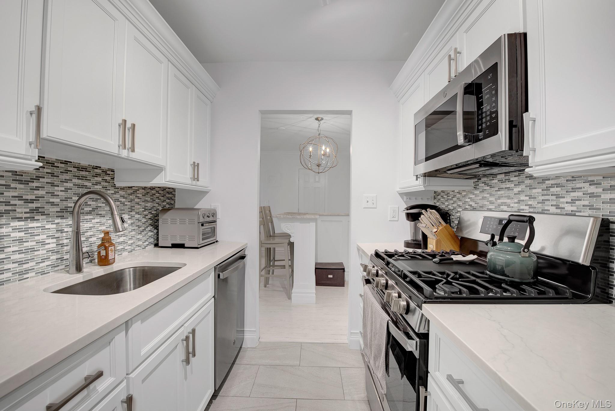 711 Shore Road, Unit 1N photo 7