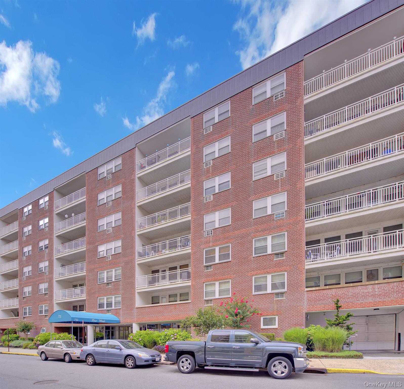711 Shore Road, Unit 1N photo 2