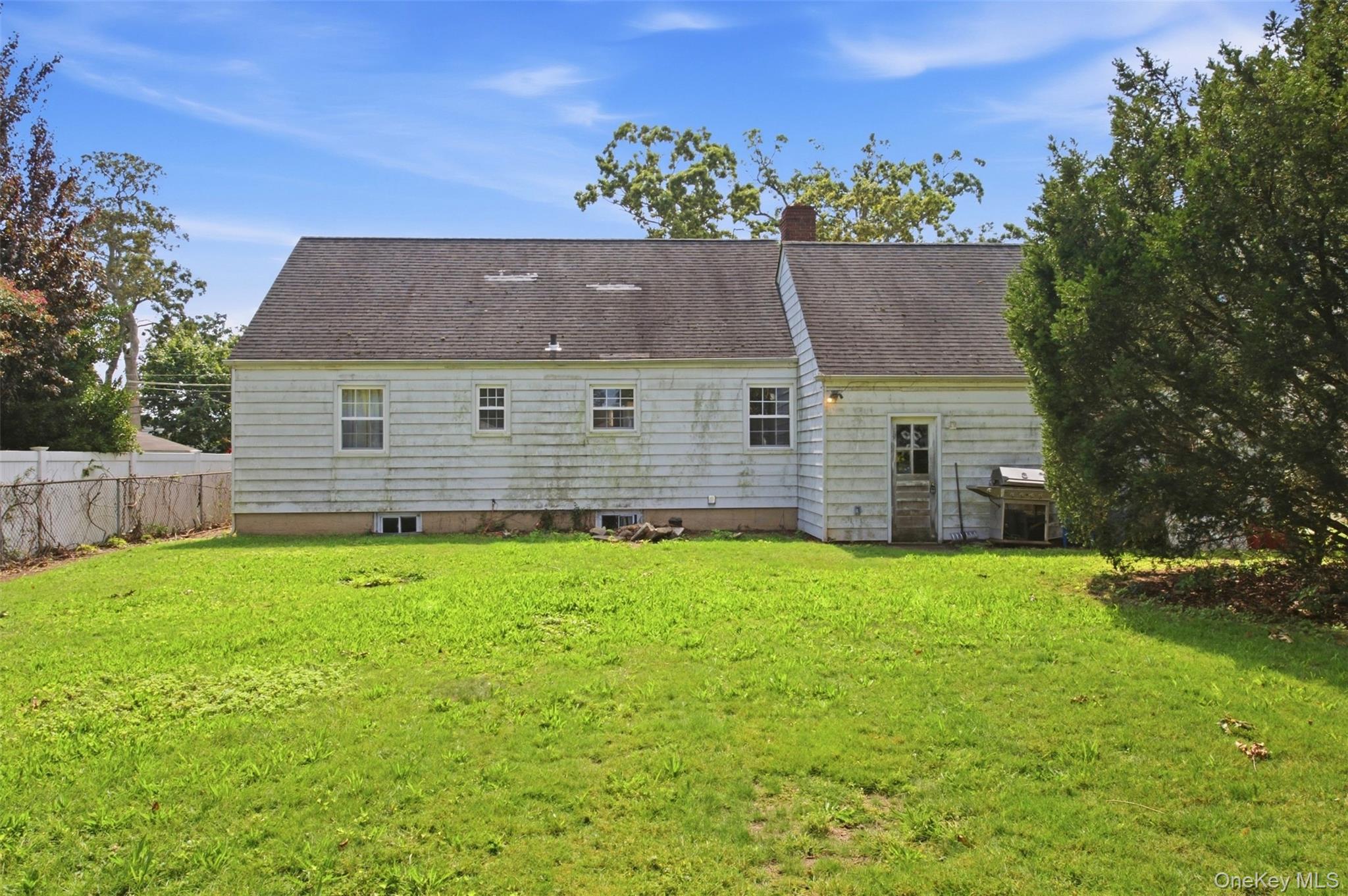 573 Grove Place – For Sale photo 20