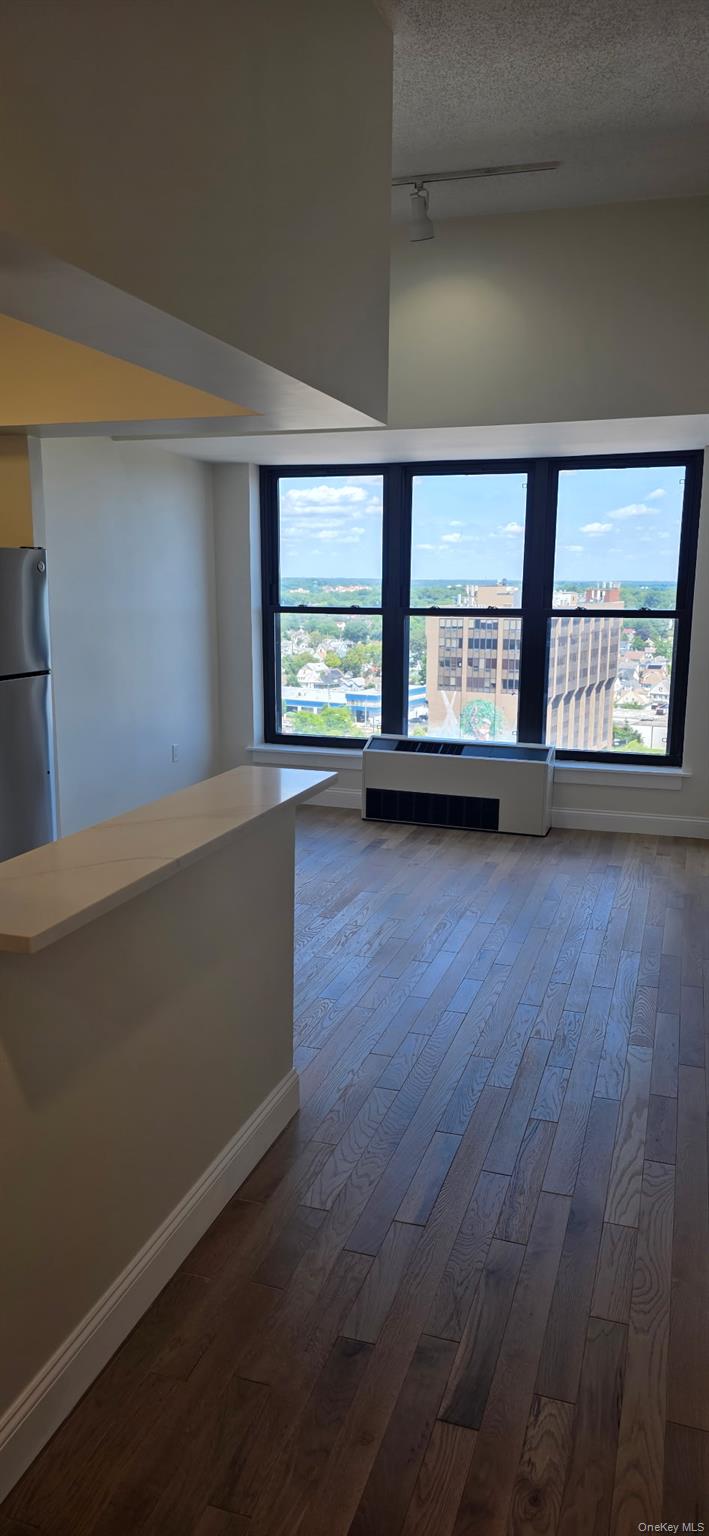 100 New Roc City Place, Unit 315 photo 10