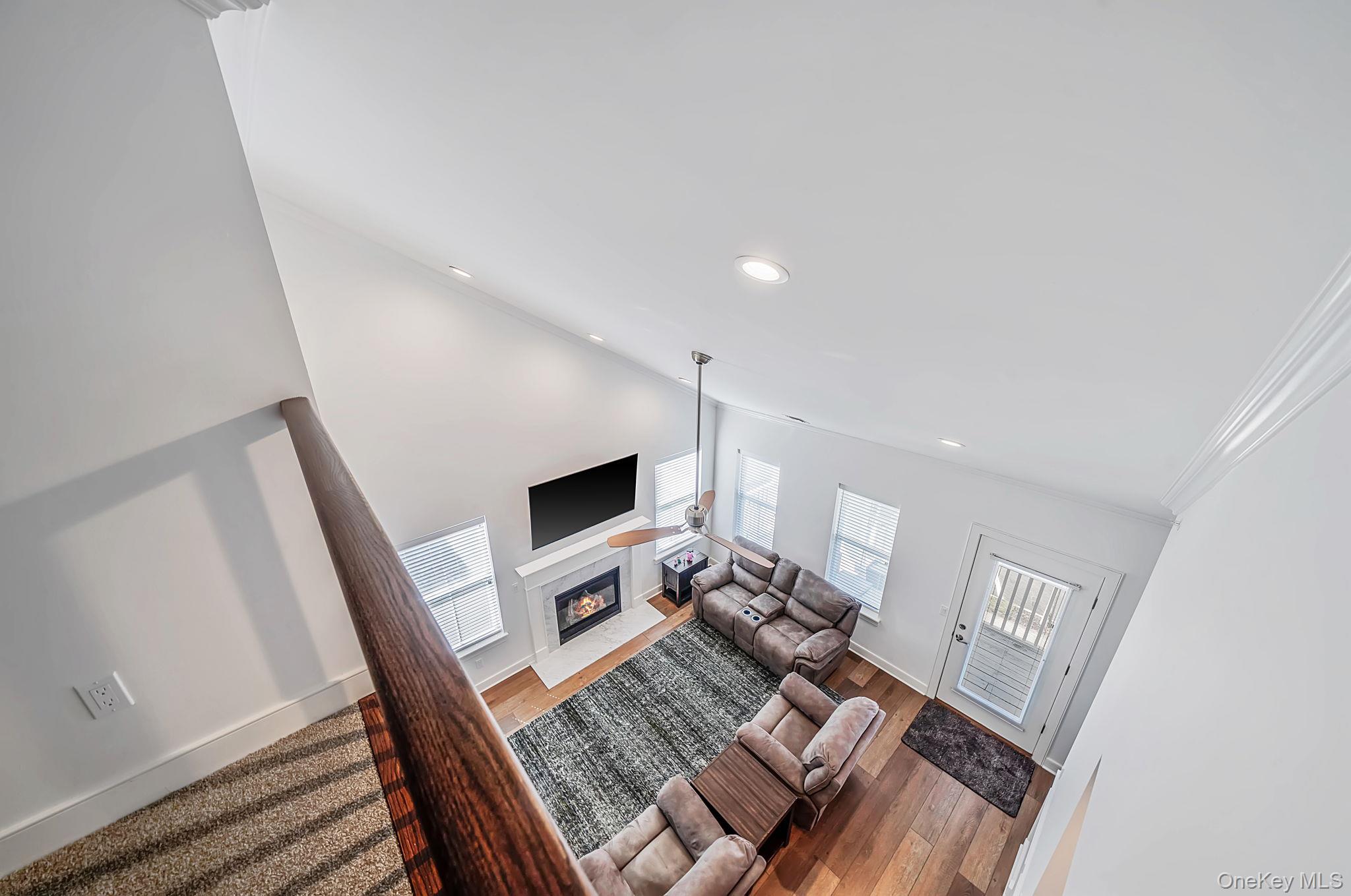 14 Park Drive S – For Sale photo 27