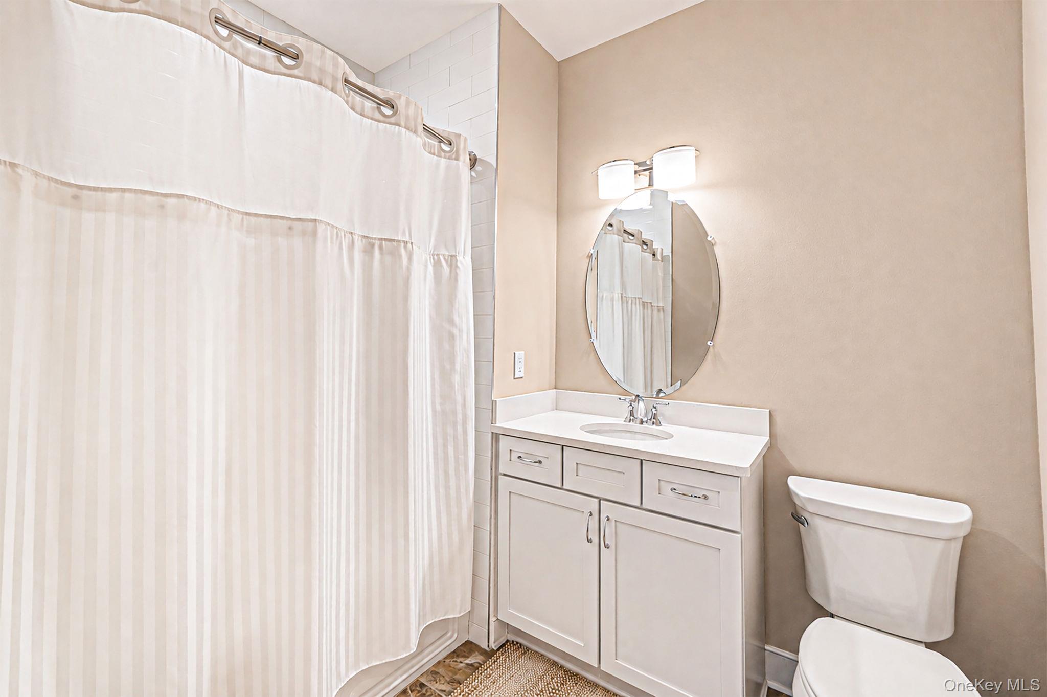 14 Park Drive S – For Sale photo 34