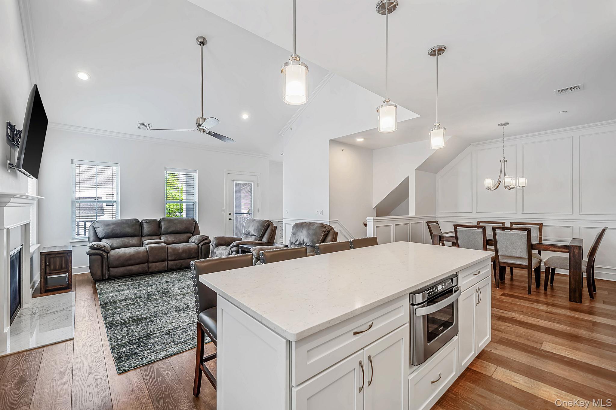 14 Park Drive S – For Sale photo 18