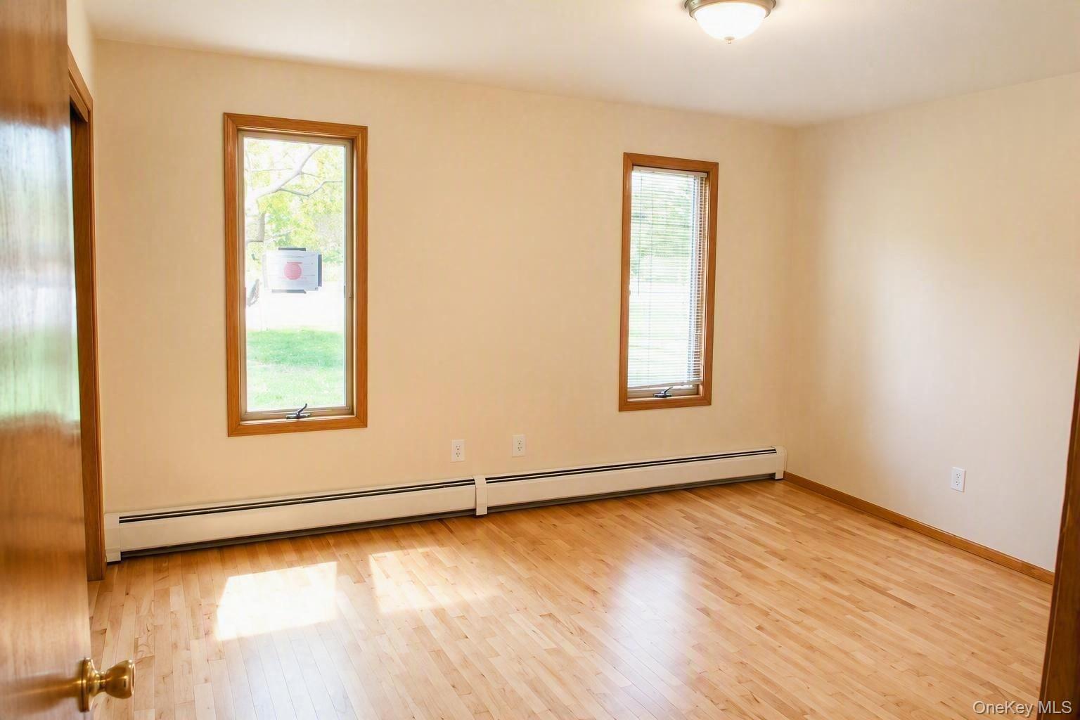 8 Friend Court – For Rent photo 12