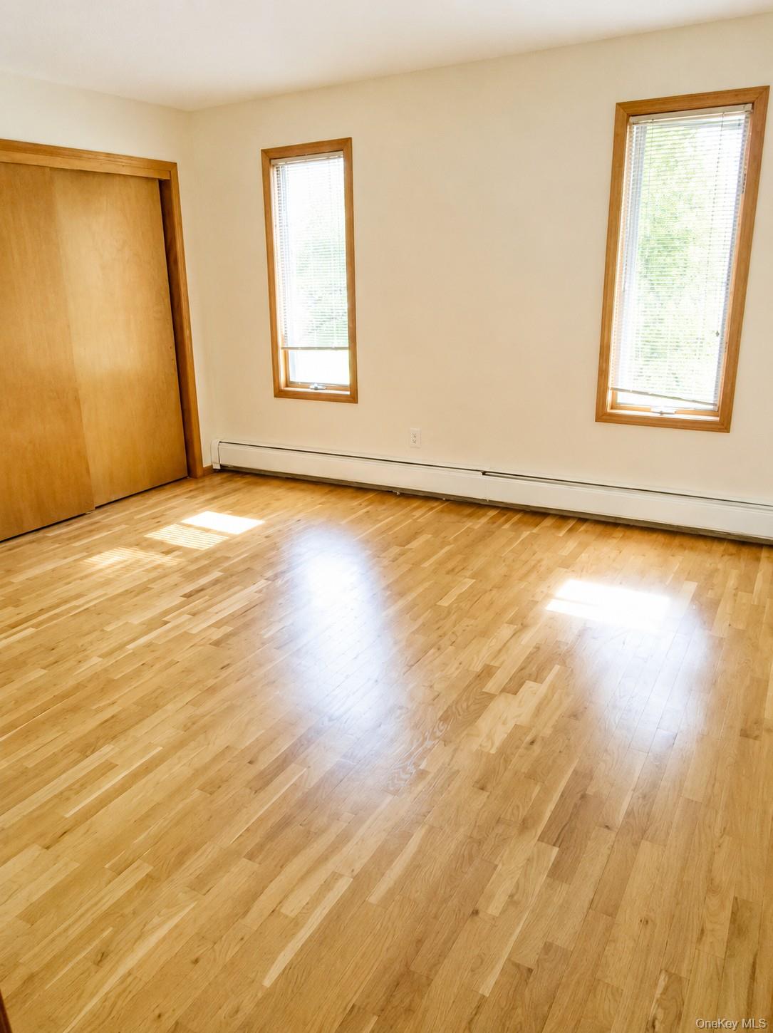 8 Friend Court – For Rent photo 19