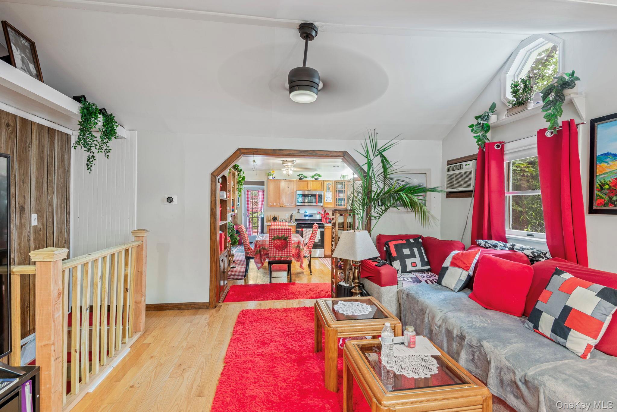 55 Inwood Avenue – For Rent photo 12