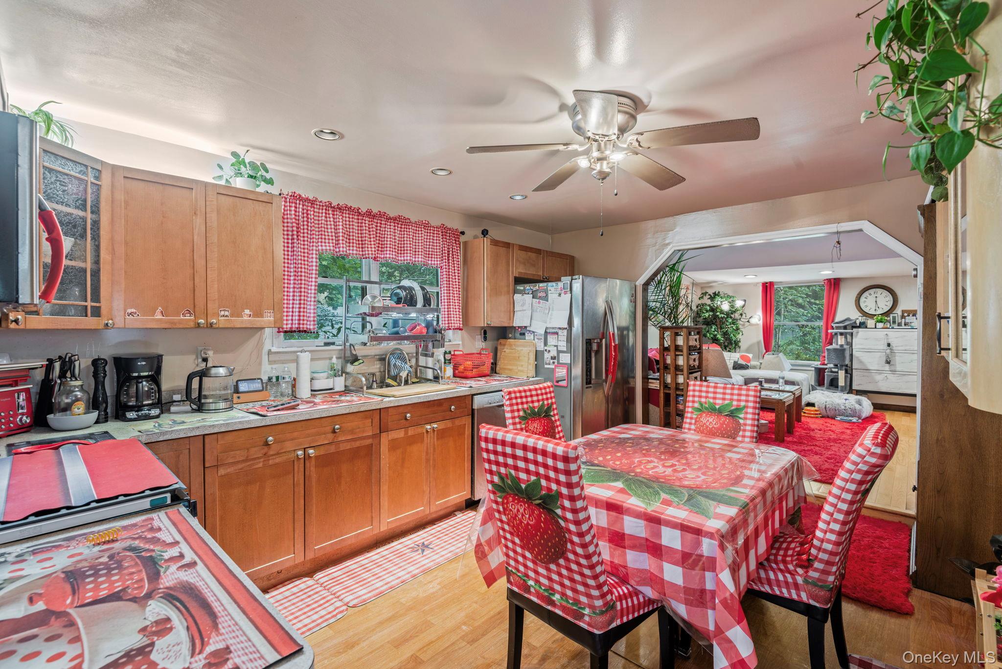 55 Inwood Avenue – For Rent photo 13