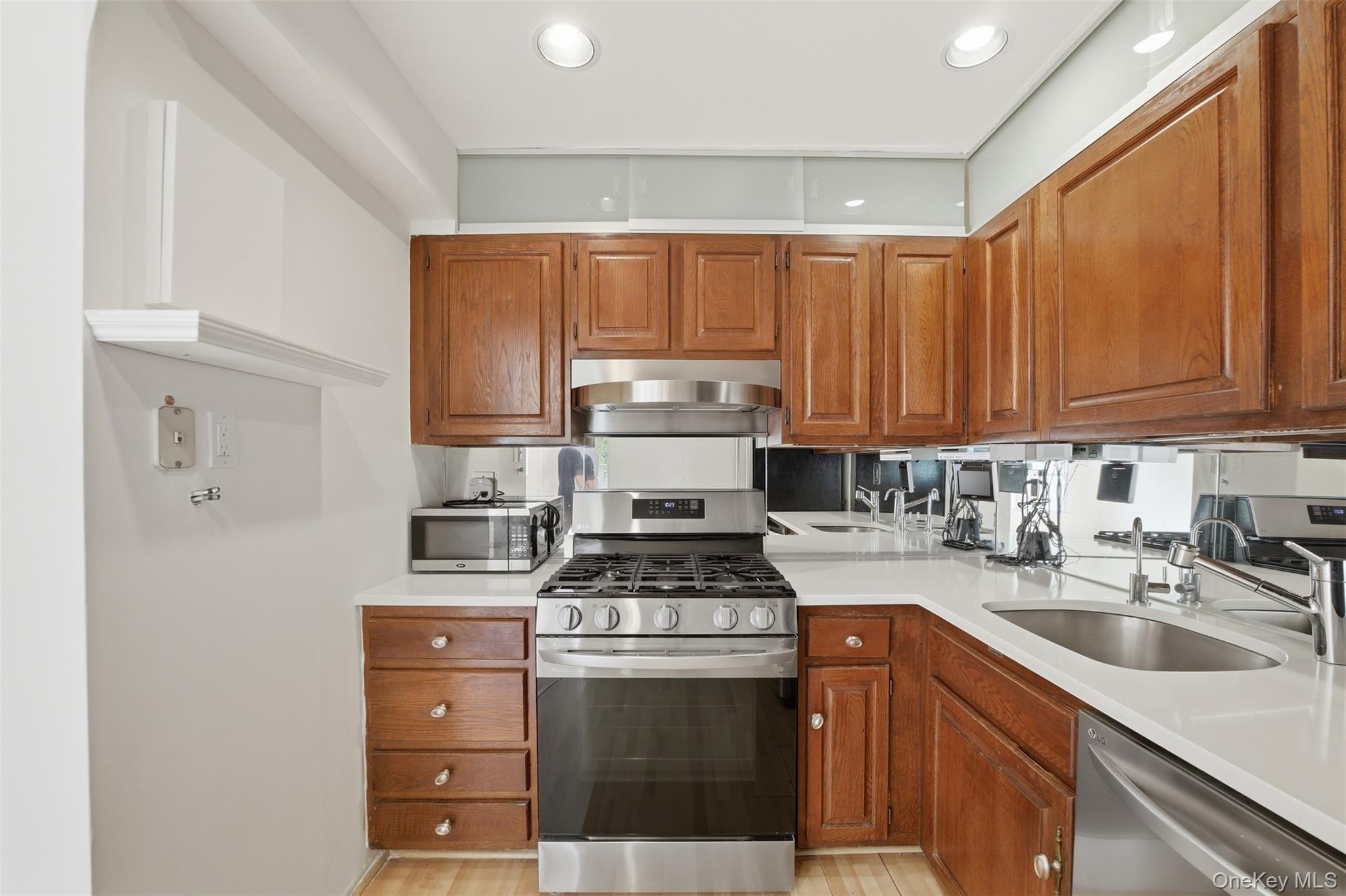 149 Fenimore Road, Unit B2 photo 14