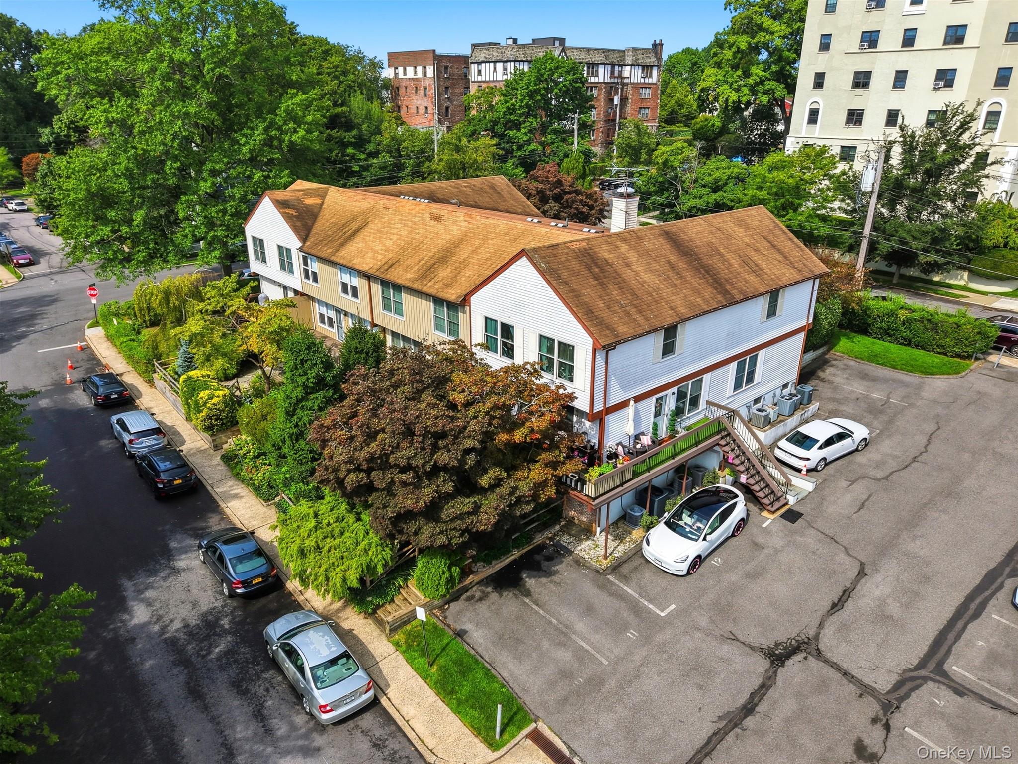 149 Fenimore Road, Unit B2 photo 34