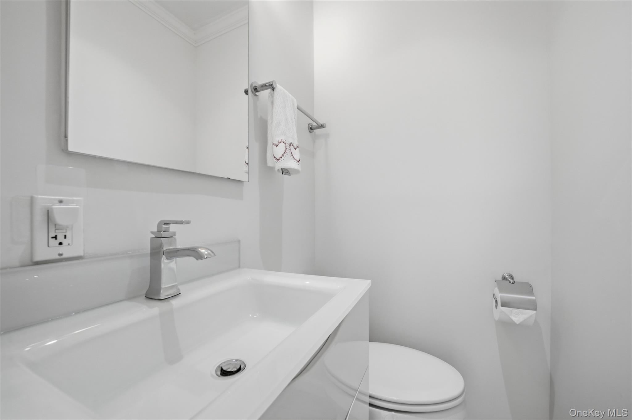 149 Fenimore Road, Unit B2 photo 21