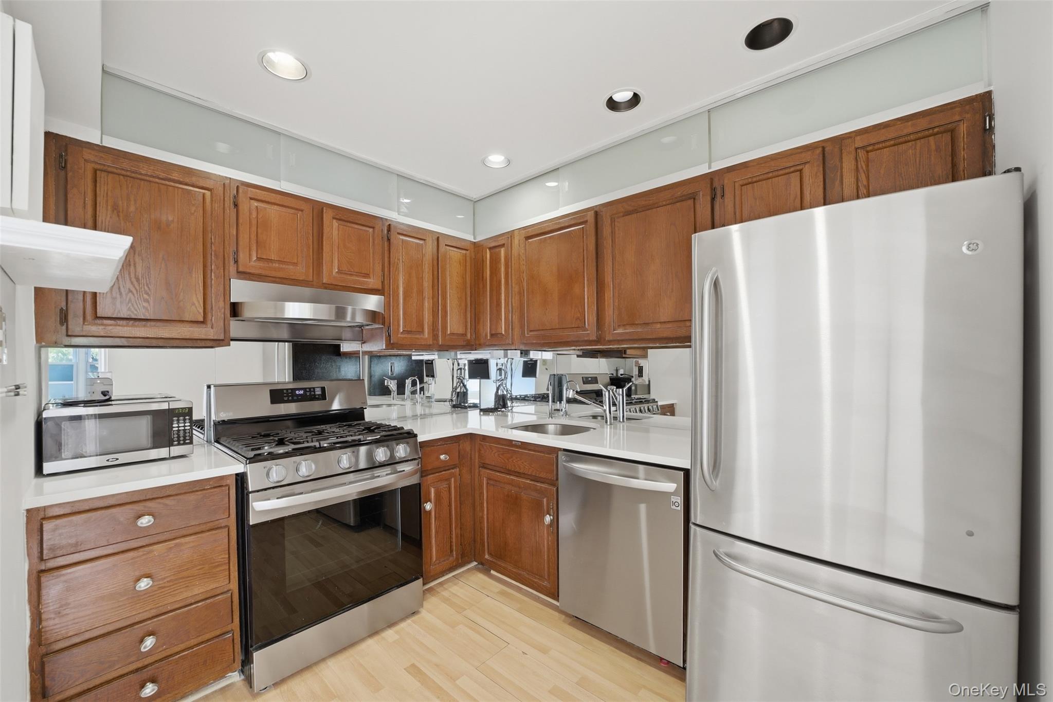 149 Fenimore Road, Unit B2 photo 16
