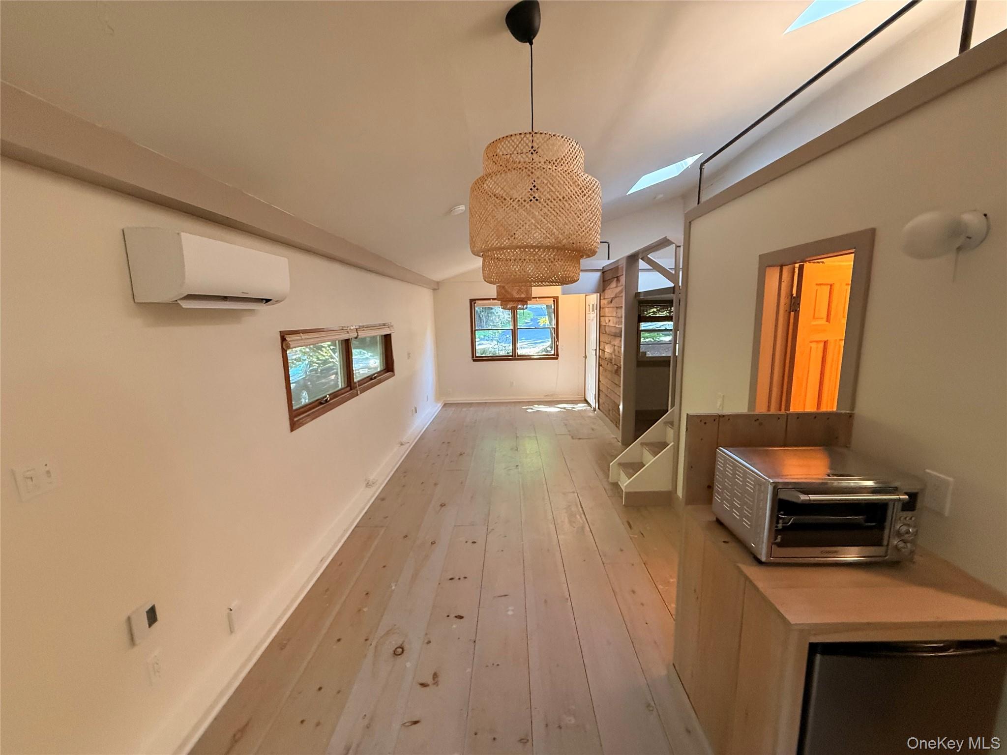 331 Thompson Street – For Rent photo 6