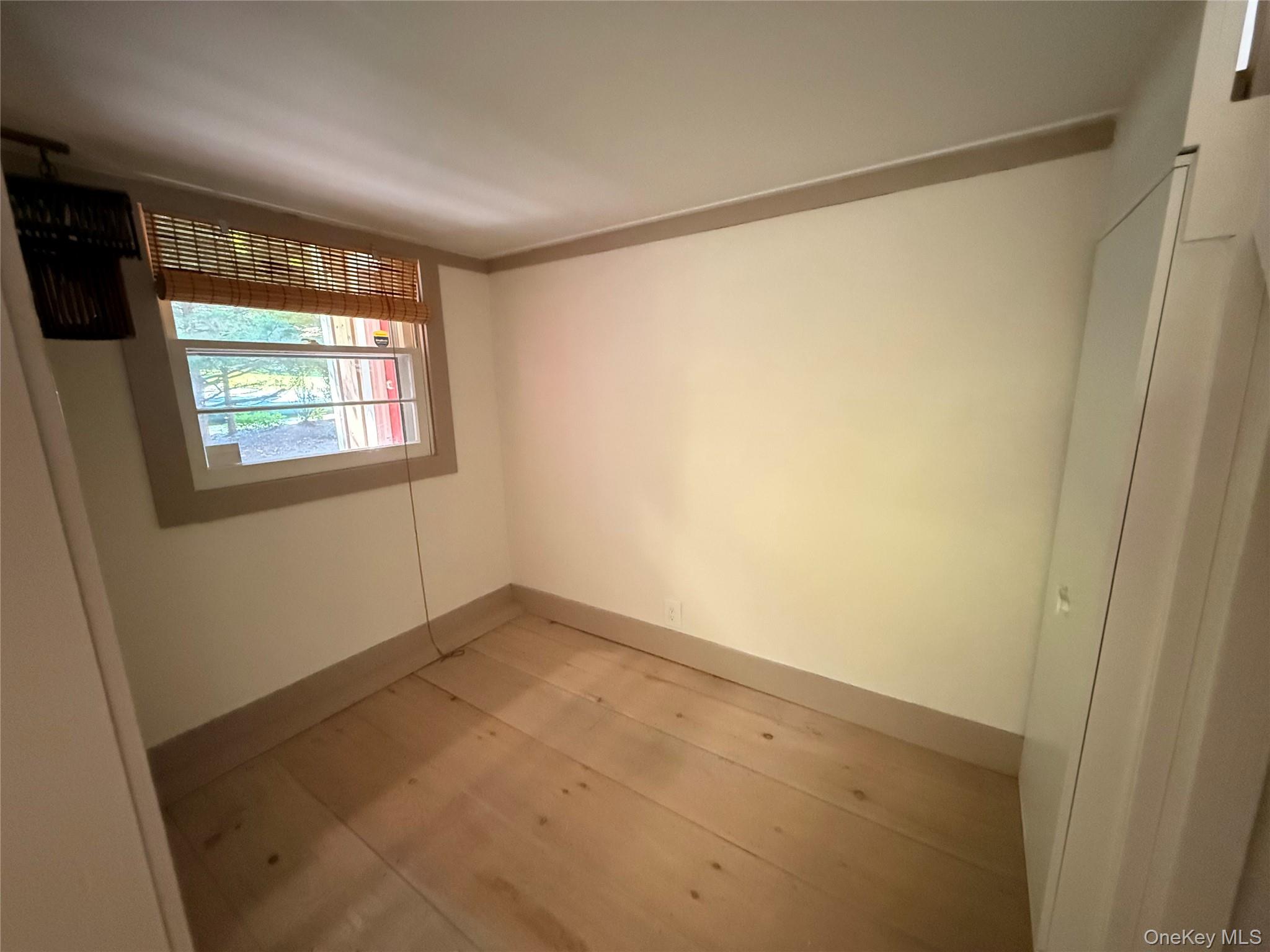 331 Thompson Street – For Rent photo 3