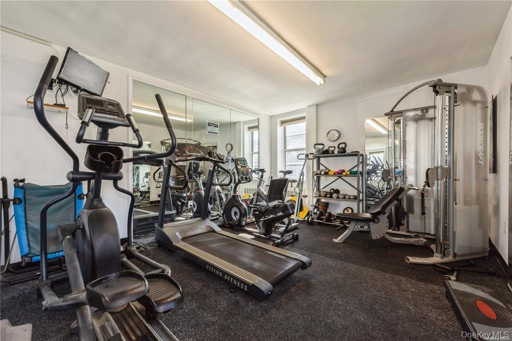 855 Broadway E, Unit 5C photo 16