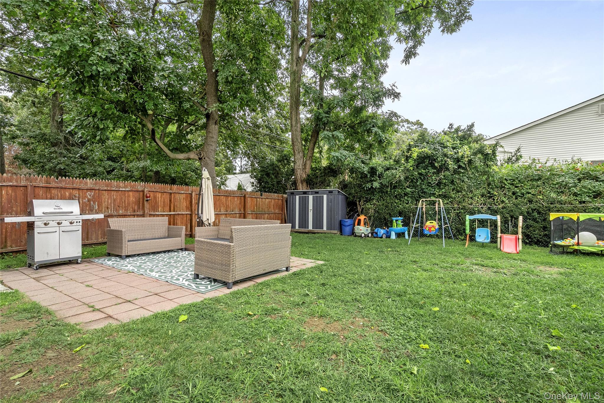 42 S Washington Avenue – For Sale photo 4