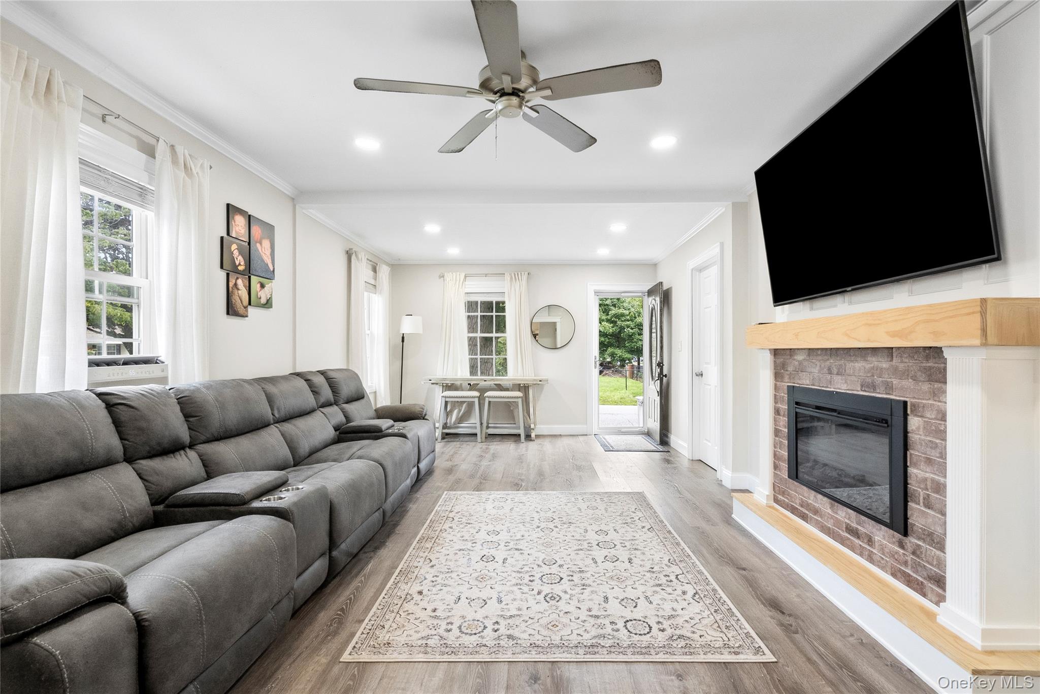 42 S Washington Avenue – For Sale photo 5