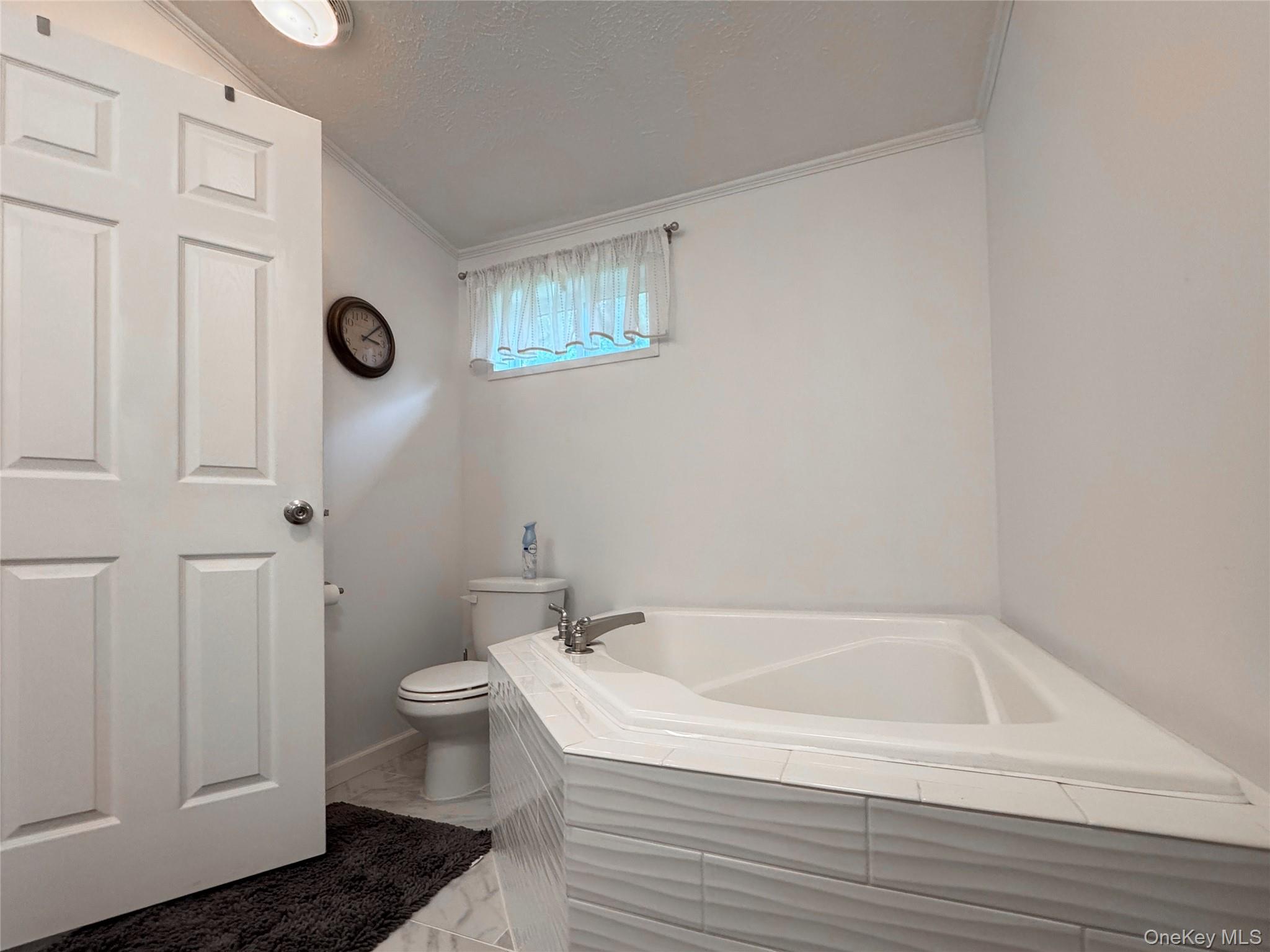 1800 Osborn Ave. Unit 1E Osborn – For Sale photo 16