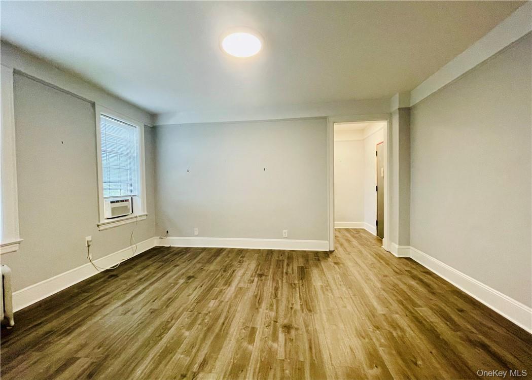 12 Chatsworth Avenue, Unit B35 photo 4