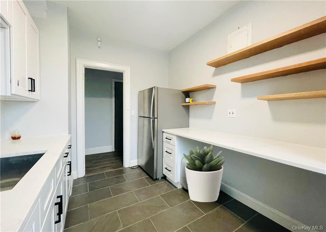 12 Chatsworth Avenue, Unit B35 photo 5