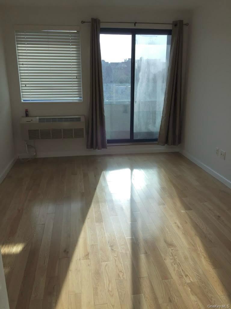 30-80 21st Street, Unit 5B photo 4