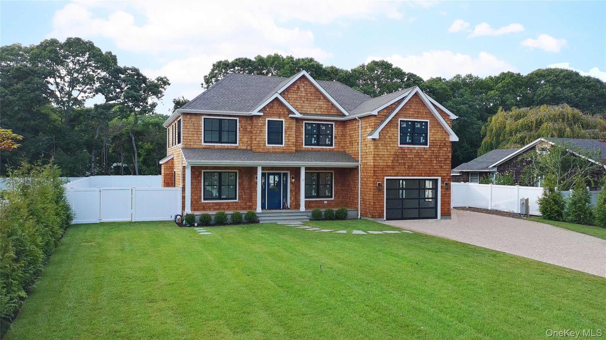 17 Nidzyn Avenue – For Sale photo 2