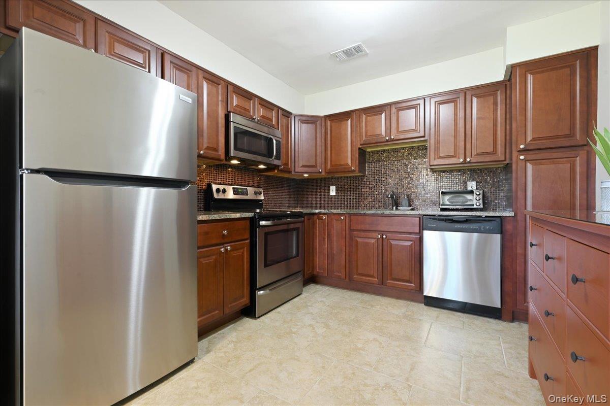 175 Main Avenue, Unit 167 photo 12