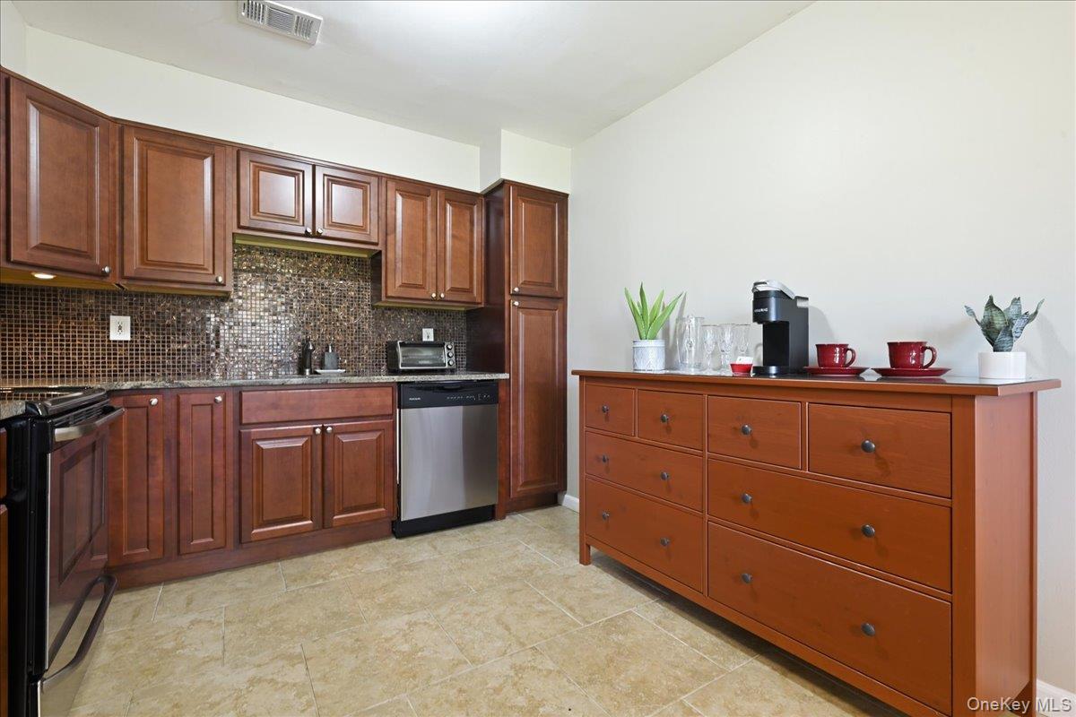 175 Main Avenue, Unit 167 photo 13