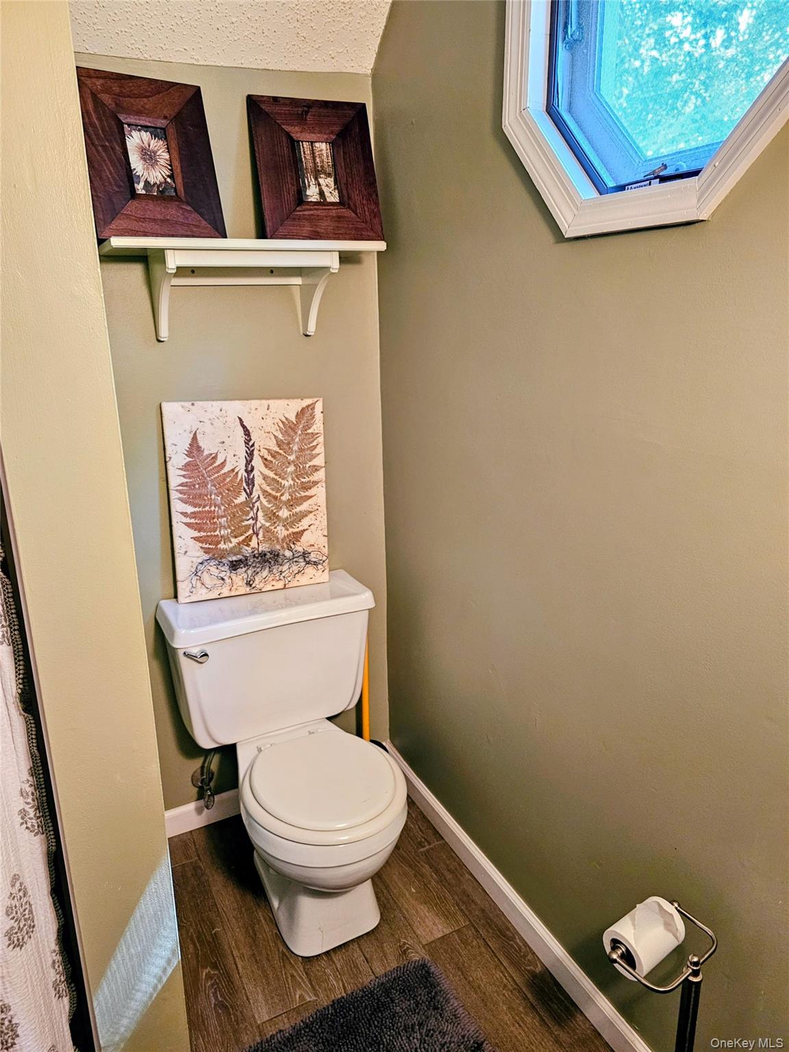 27 Fox Run – For Sale photo 32