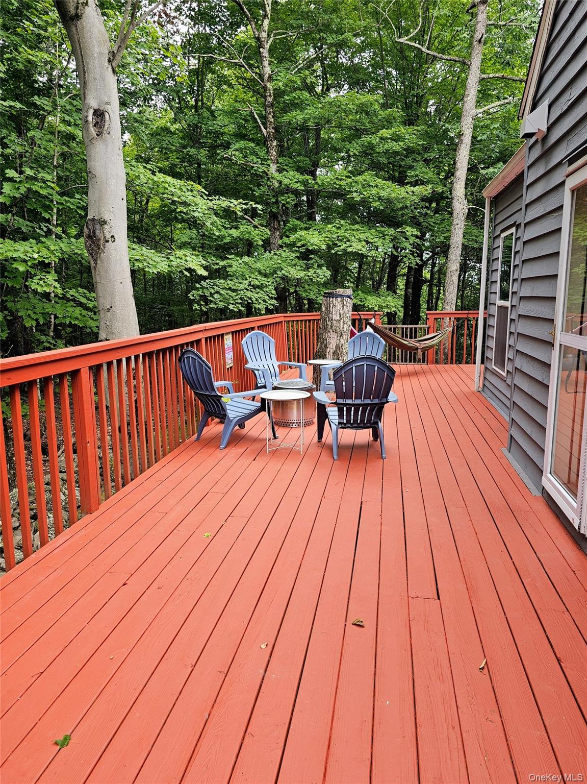 27 Fox Run – For Sale photo 37