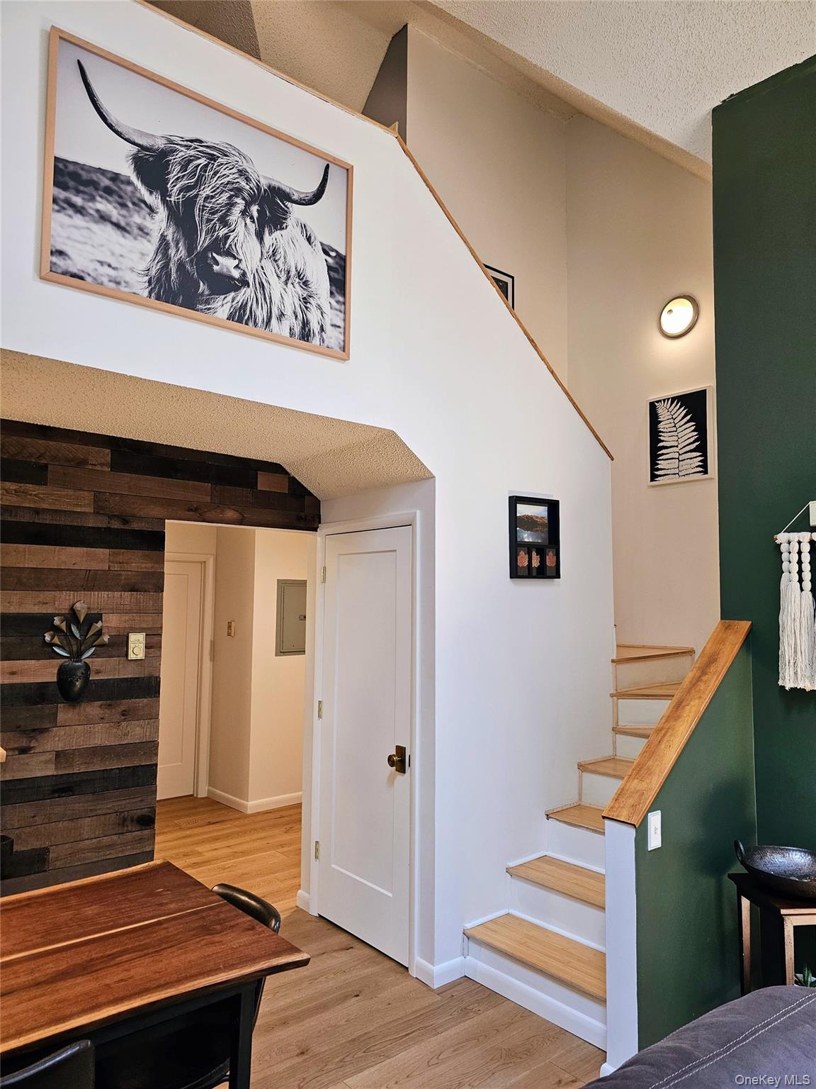 27 Fox Run – For Sale photo 4