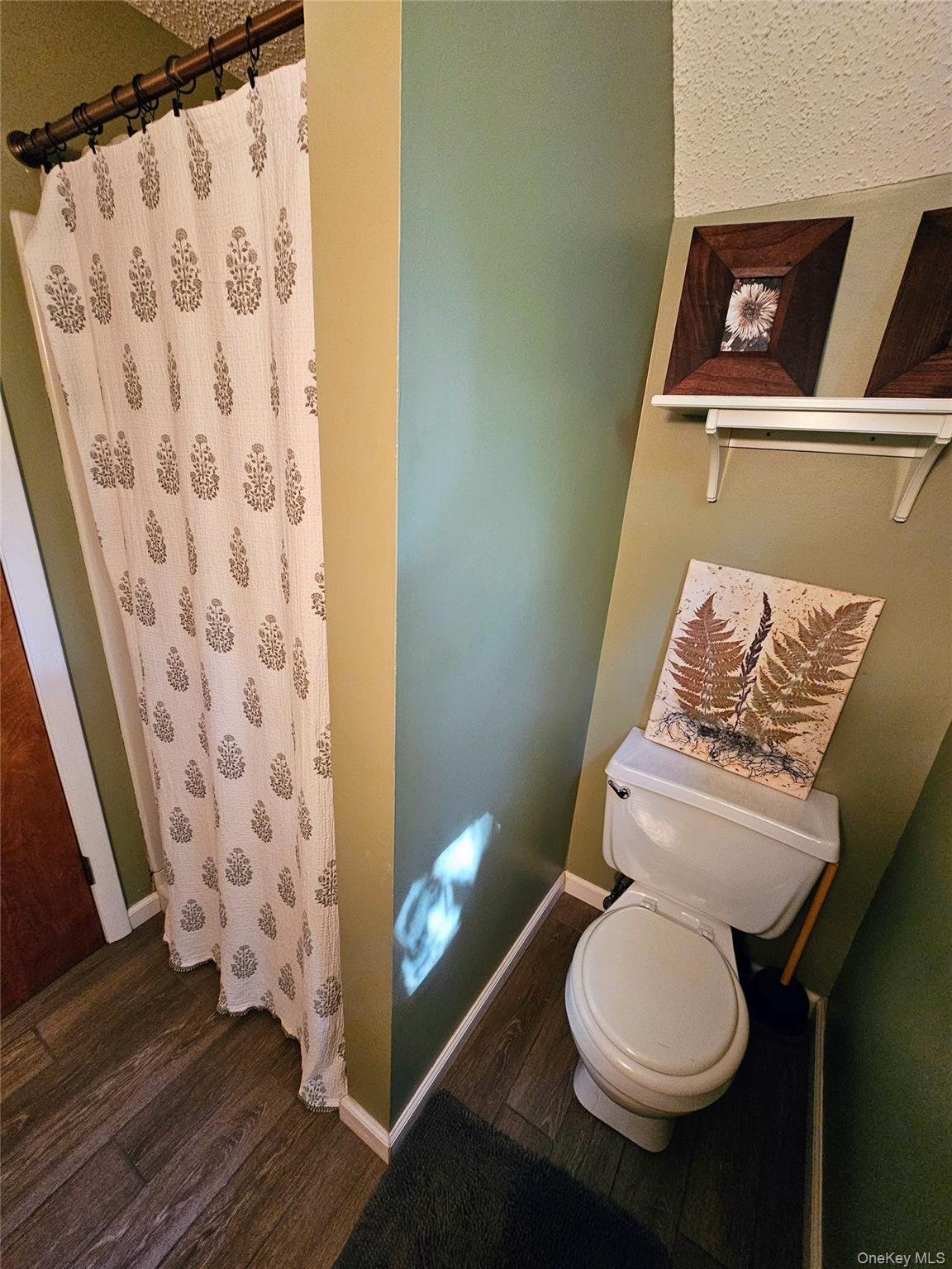 27 Fox Run – For Sale photo 33