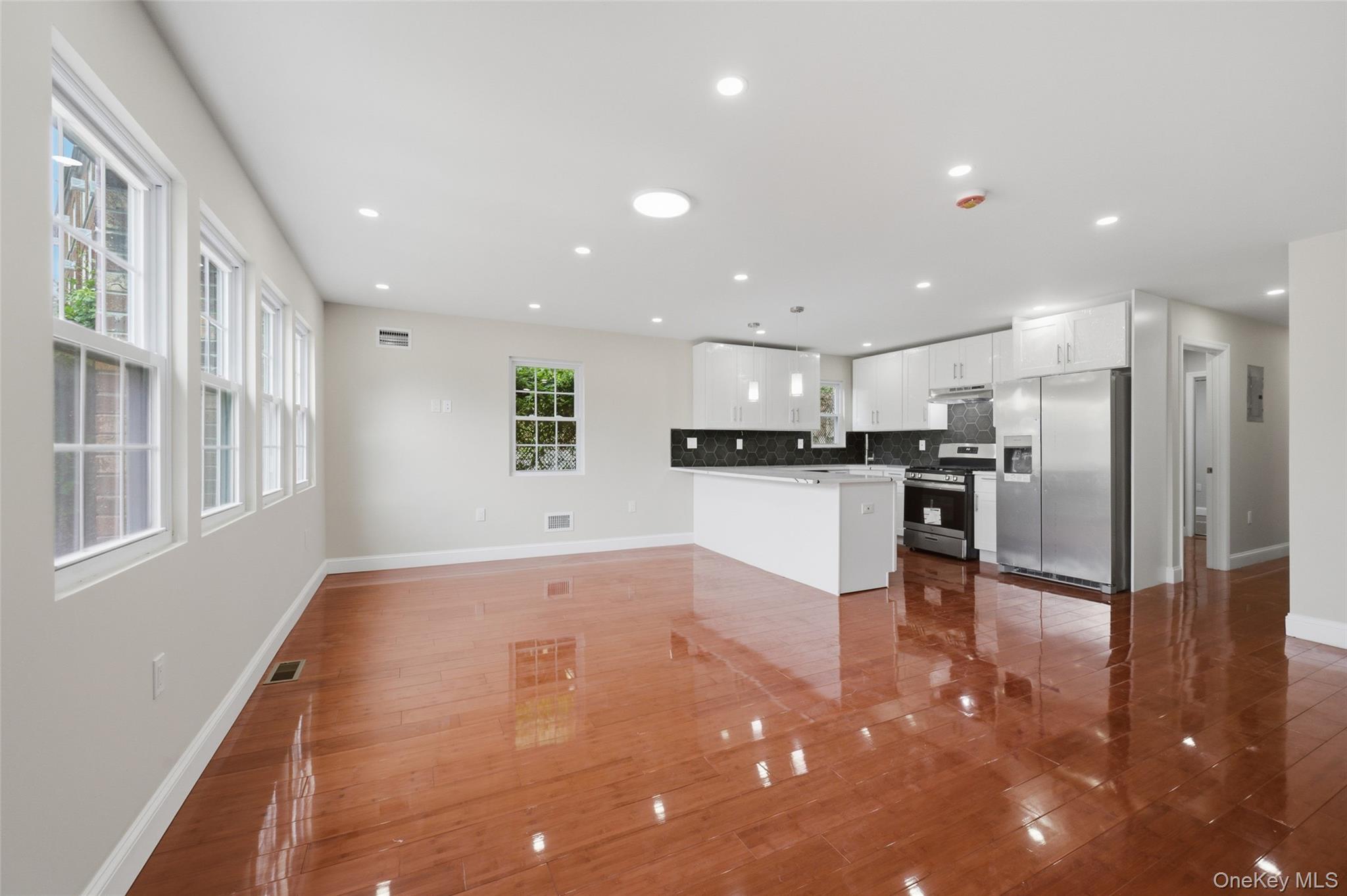 178-41 146th Terrace – For Sale photo 5