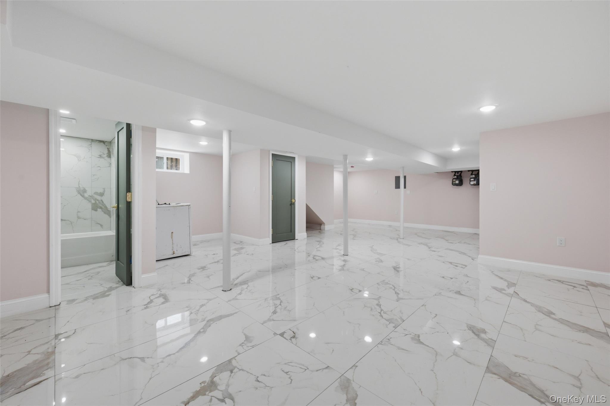 178-41 146th Terrace – For Sale photo 34