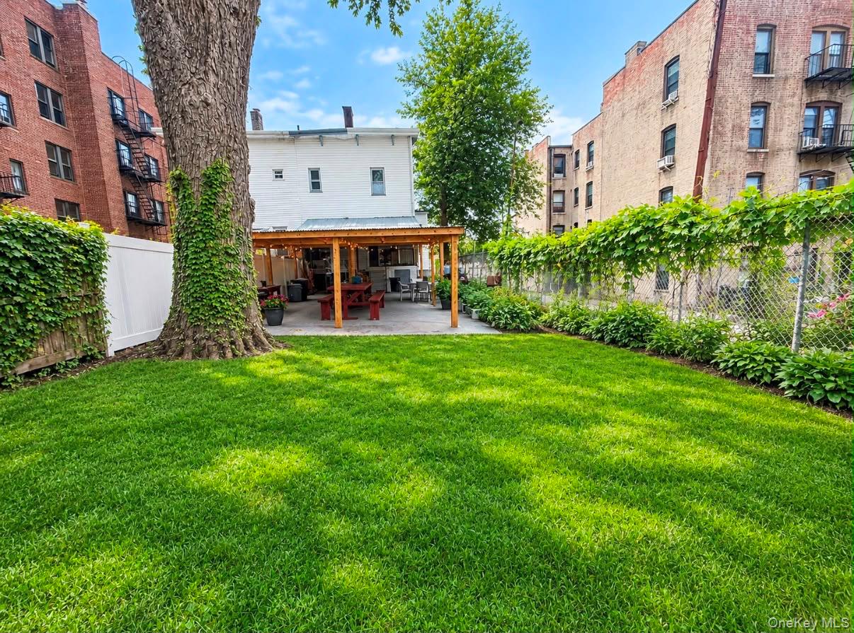 35 Cortlandt Street – For Sale photo 24