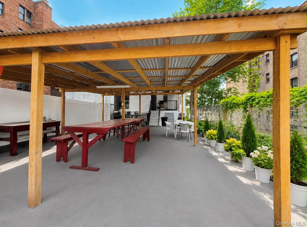 35 Cortlandt Street – For Sale photo 23