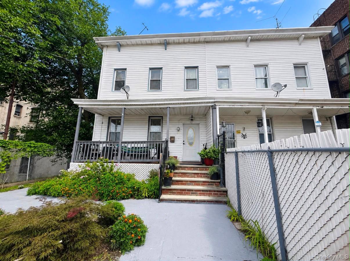 35 Cortlandt Street – For Sale photo 2