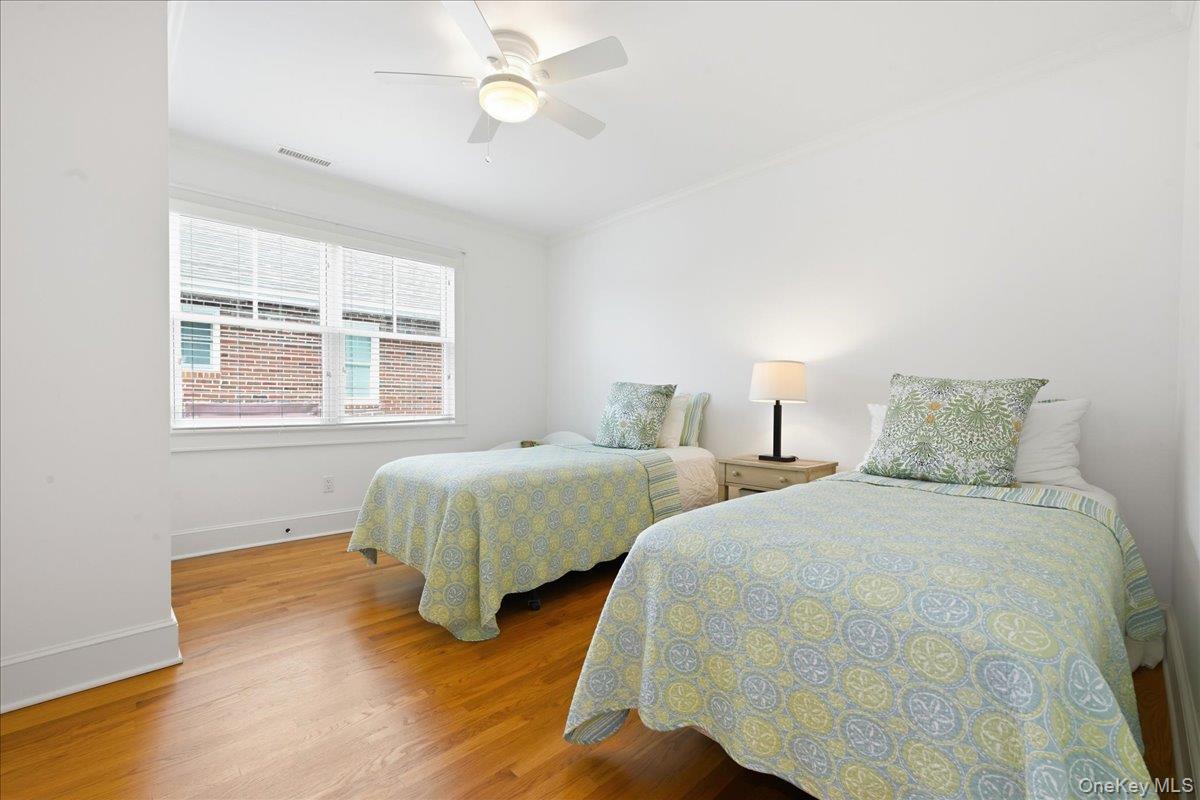 729 W Penn Street – For Sale photo 28