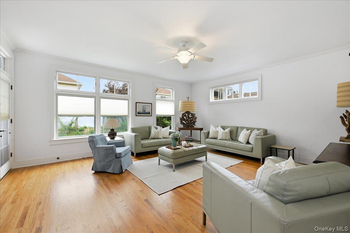 729 W Penn Street – For Sale photo 16