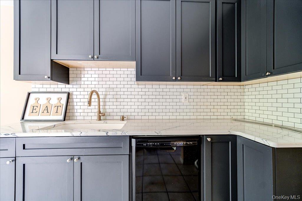 1 Alpine Drive, Unit A photo 11