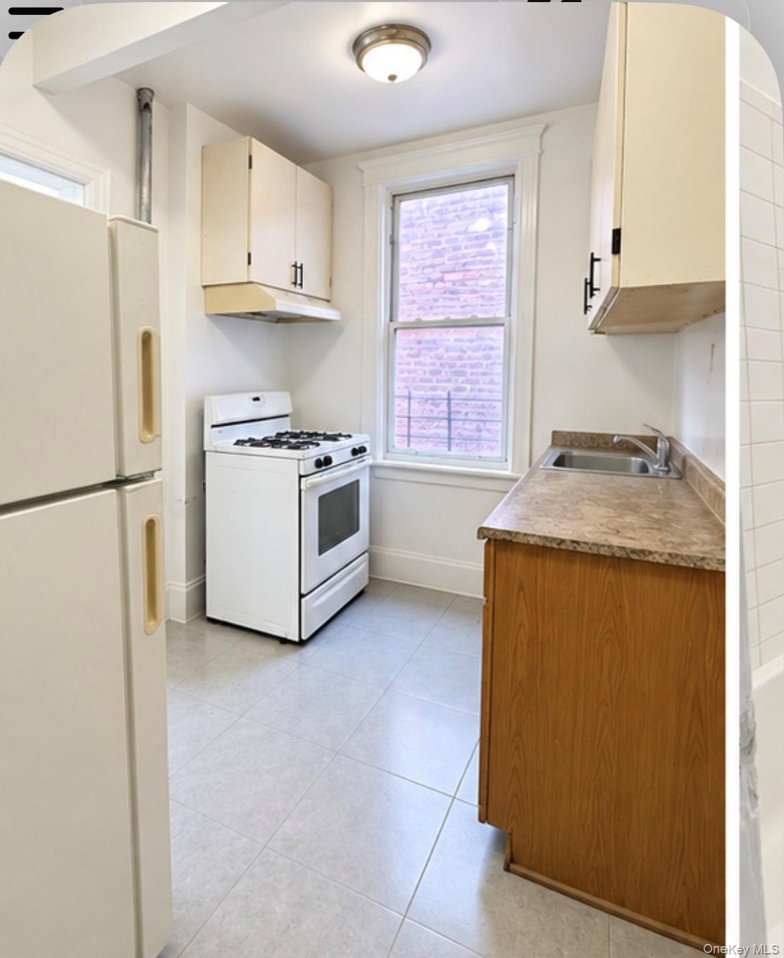 786 Garden St., Unit 2 photo 5